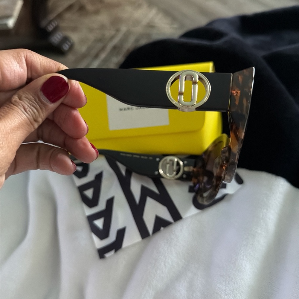 Marc Jacobs Brown Patterned Mirror Sunglasses - image 4